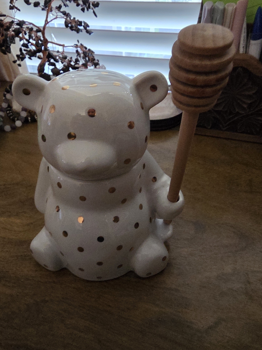 Adorable Ceramic Honey Bear Jar w/ Wooden Honey Dipper – White & Gold